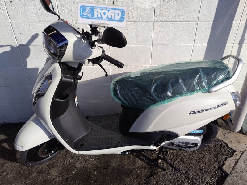 SUZUKIスズキ【アドレス125】白